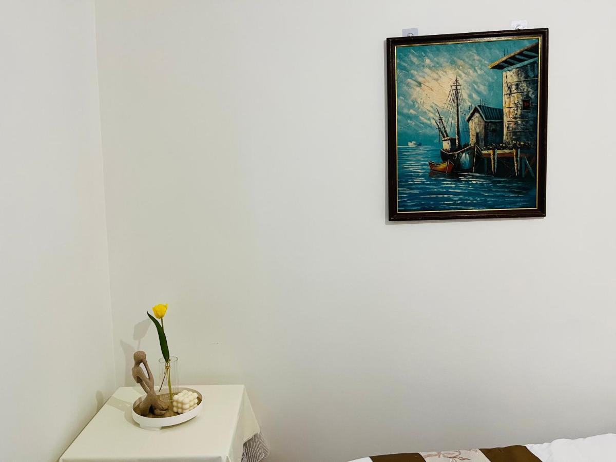 Dream Dwell Paris-Two-Bedroom Flat Near Pompidou Centre Buitenkant foto