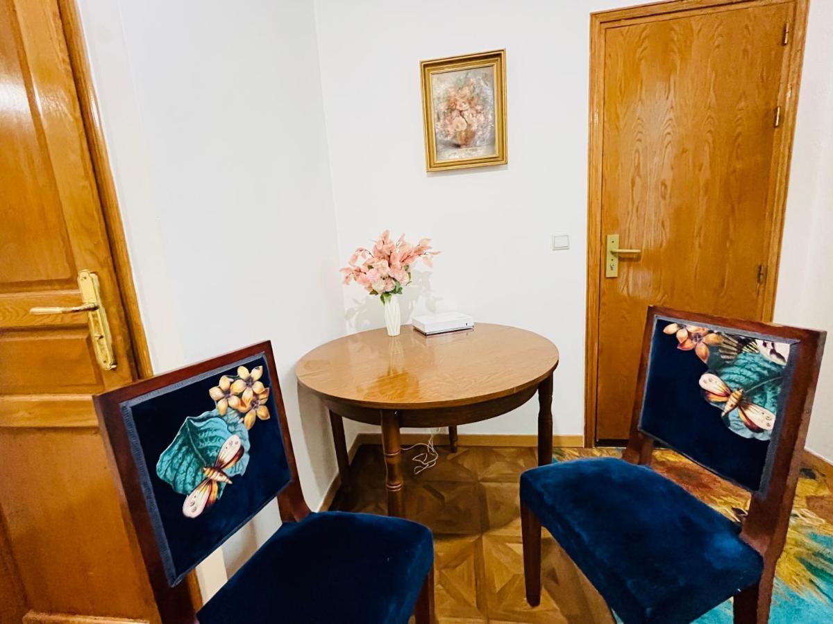 Dream Dwell Paris-Two-Bedroom Flat Near Pompidou Centre Buitenkant foto